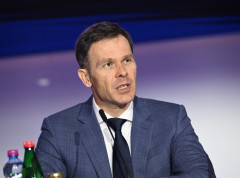 Siniša Mali objavio naučnu monografiju „Stabilnost i održivost“