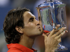 Rodžer Federer igra na egzibiciji u Njujorku uoči početka US Opena