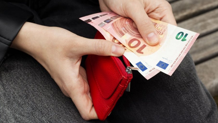 Objavljeni najnoviji kursevi dinara