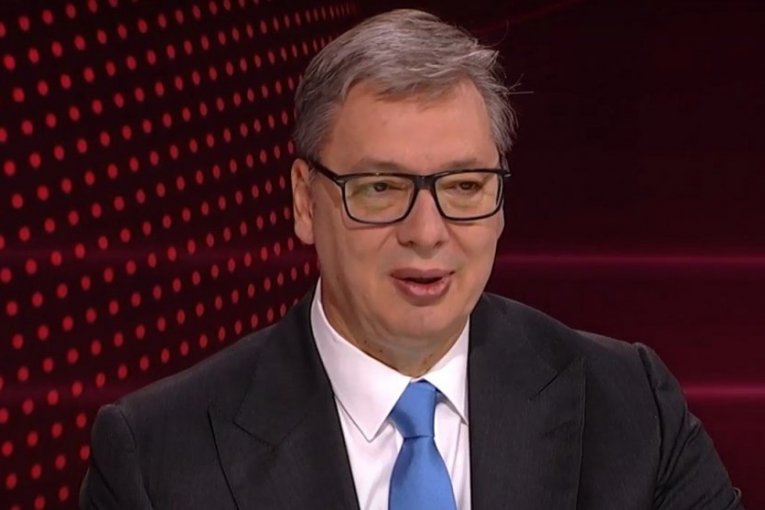 „SLUŠAM VAS I SLUŠAĆU VAS STALNO!“ Oglasio se predsednik Vučić s lepim vestima