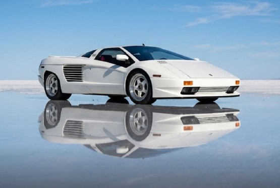 Na aukciju stiže jedinstveni superautomobil