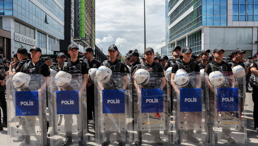 Turska privela više od 100 na protestu protiv NATO-a