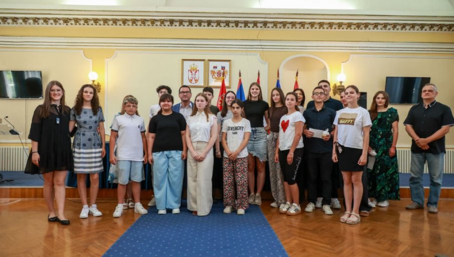 Kikinda nagradila dvadeset najboljih učenika