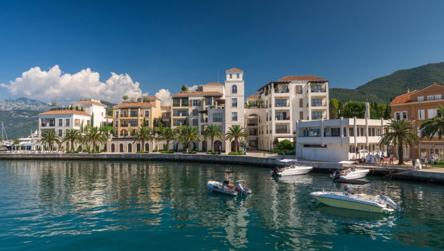 Žestoka svađa na plaži u Tivtu obišla region (VIDEO)
