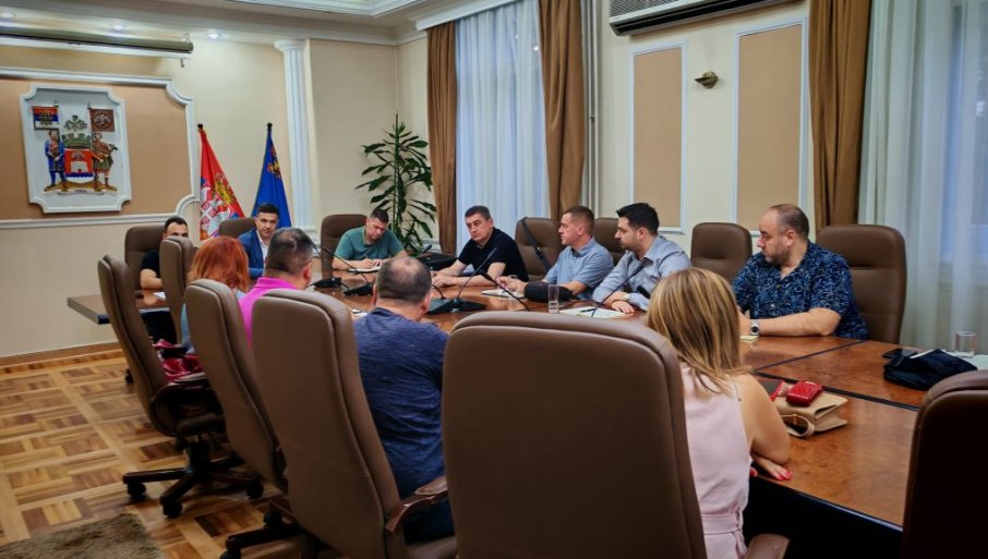 Gradonačelnik Niša sa saradnicima dogovorio mere za sprečavanje posledica poplava