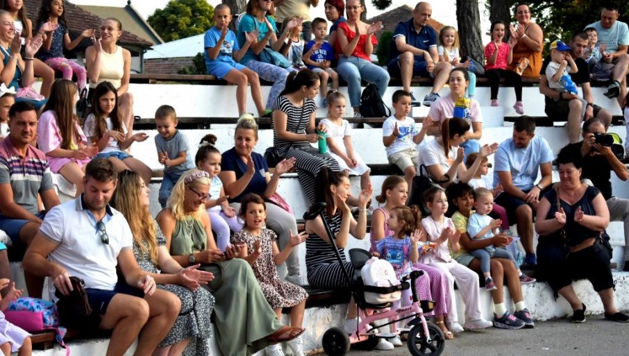 RADOST NAJMLAĐIH ĆUPRIČANA: Kraj Morave održan dečji muzičko-scenski program