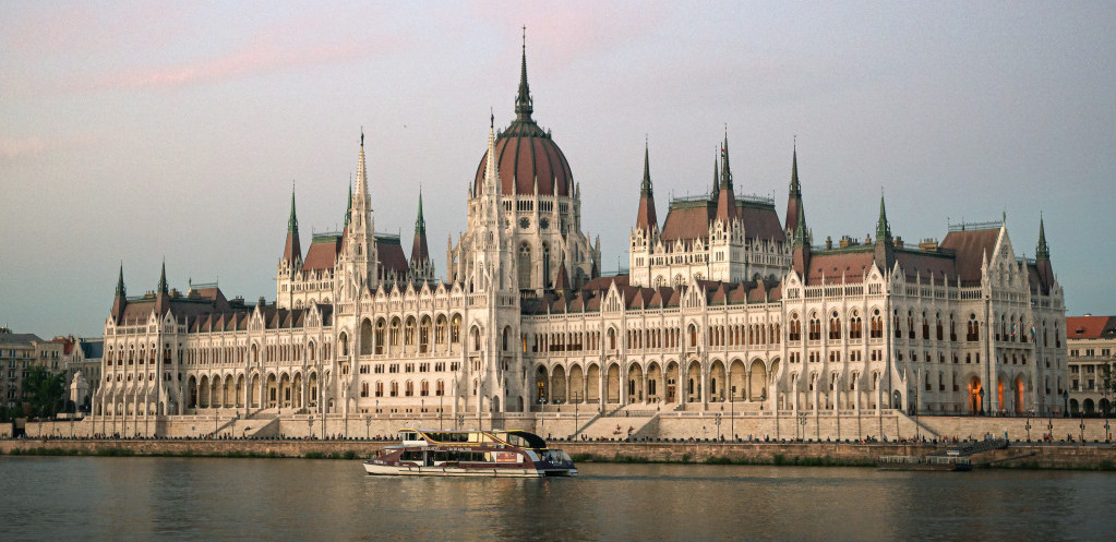 Mađarska u julu zabeležila rekordan budžetski suficit