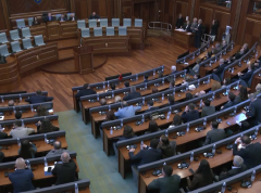 Počela konstititivna sednica skupštine privremenih institucija samouprave u Prištini