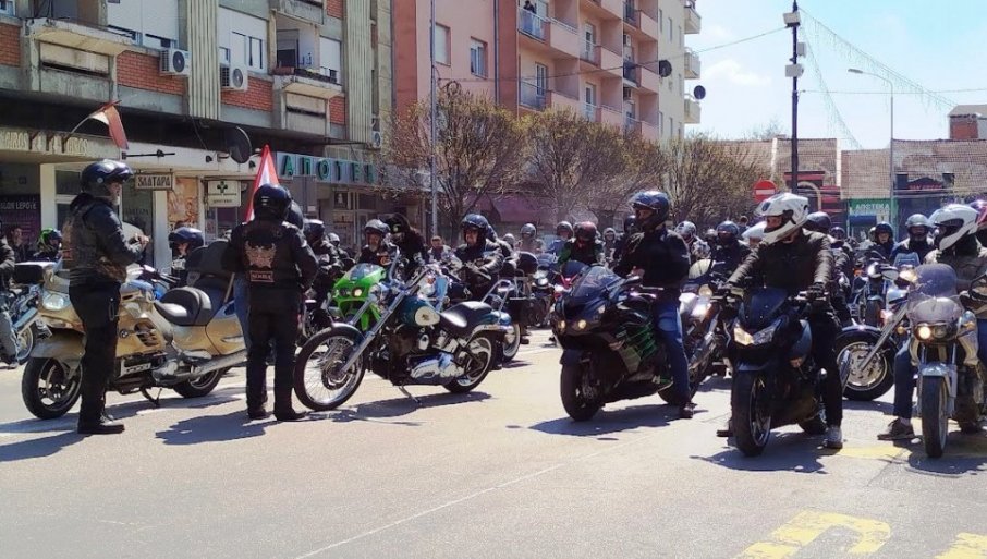 PARAĆINCI ČEKAJU BAJKERE: Zbog defilea u subotu zatvorena glavna ulica od 17 sati