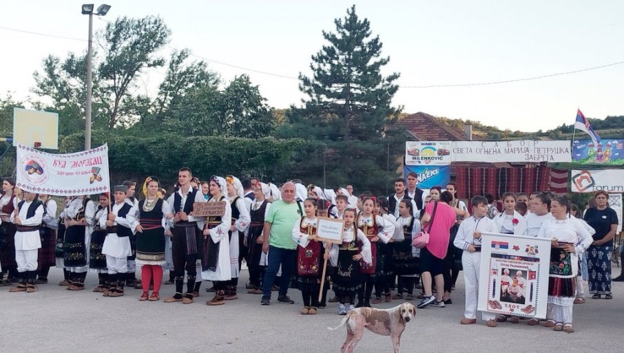 Nadomak Paraćina održan jubilarni 20. Sabor „Sveta Ognjena Marija Petruška“ (FOTO)