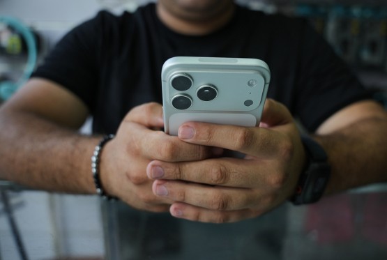 Apple sprema revoluciju: Stiže prvi savitljivi iPhone