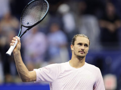 Zverev i Hačanov prošli u polufinale US opena