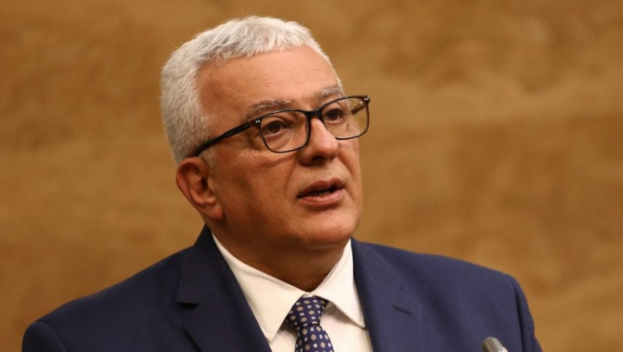 Inicijativu za smenu Mandića potpisalo 35 poslanika, zakazana vanredna sednica